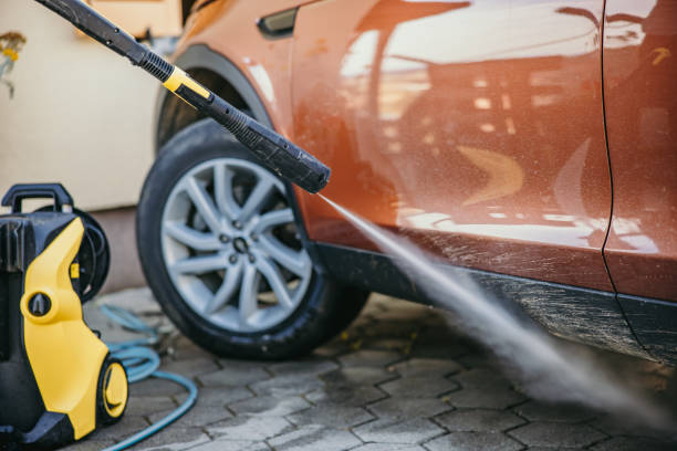 Best Roof Pressure Washing  in Suffield Depot, CT